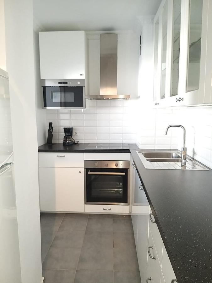 Apartamento Albaida 3G เนร์คา ภายนอก รูปภาพ